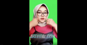 Hijab Mainin Anunya Sampai Berlendir Sekali Basah Kemana-mana